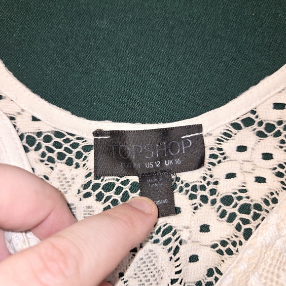 White top shop lace crop top - Picture 3 of 3